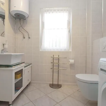 Ferienwohnung Fur 3 Personen Ca 55 Qm In Barbariga, Istrien Istrische Riviera *