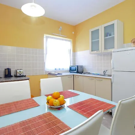 Ferienwohnung Fur 3 Personen Ca 55 Qm In Barbariga, Istrien Istrische Riviera Appartement